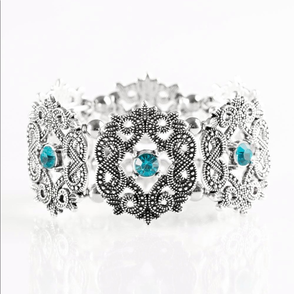 Gorgeous bracelet